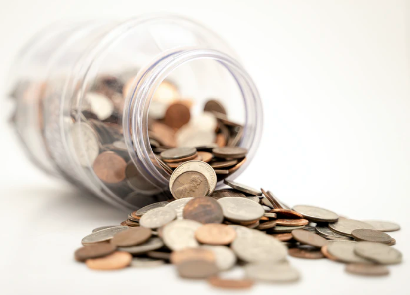 10 Tips On Saving Money As A Student