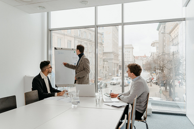 مهارات العرض والتقديم: 15 نصيحة لعرض تقديمي ناجح